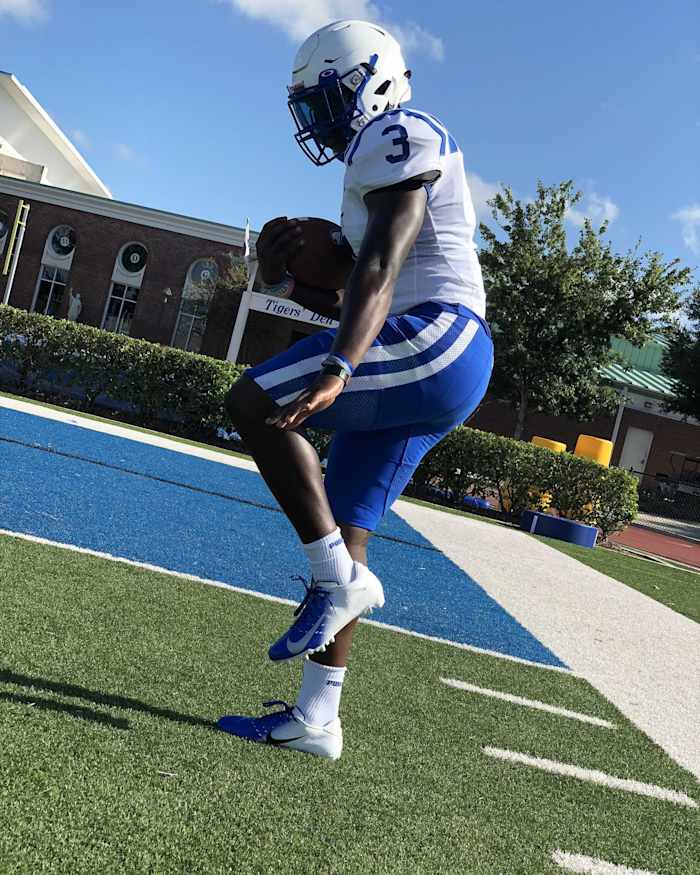 Via Ricky Parks Twitter (@_RParks3)